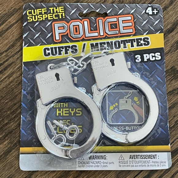 Kids Pretend Handcuffs - Brand New - Picture 1 of 2
